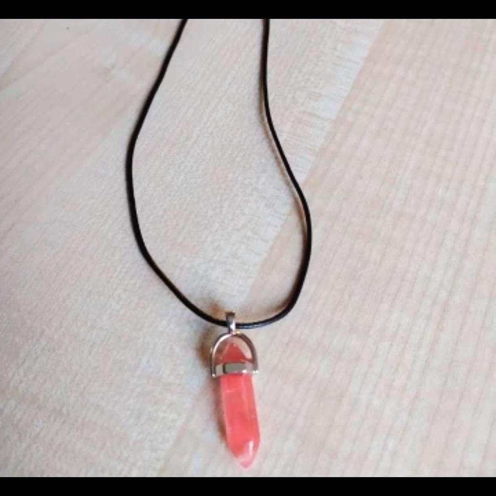 ‼️RELISTED‼️ Rose Quartz Crystal Silver Leather Necklace - Picture 5 of 14